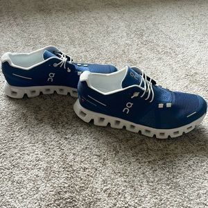 Women’s On Cloud Blue Sneakers